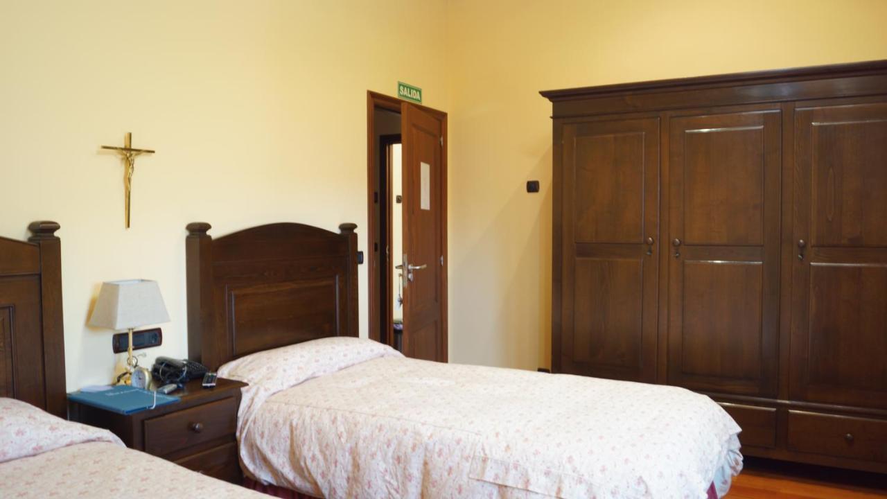 Hotel Batan Vilalba Extérieur photo